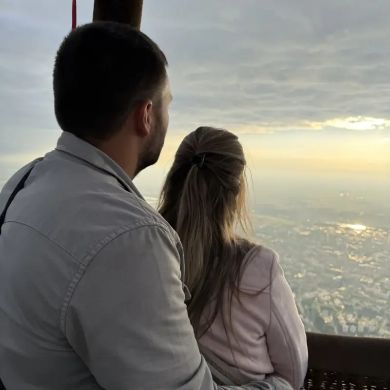 Visuel du baptême VIP Premium, un vol privé en montgolfière près de Lyon au-dessus du Beaujolais