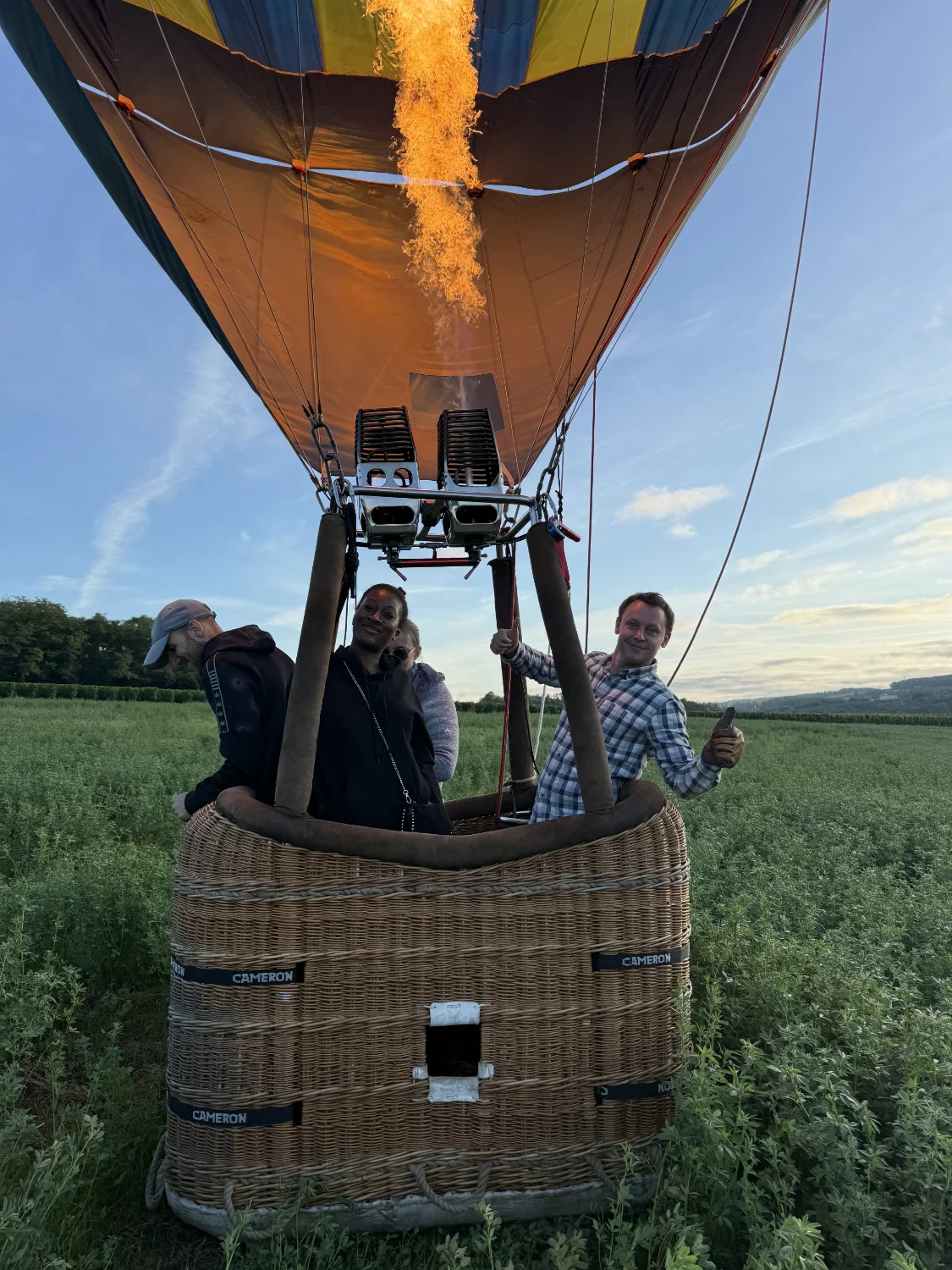 Visuel du billet valable 7 jours pour un vol en montgolfière Beaujolais près de Lyon